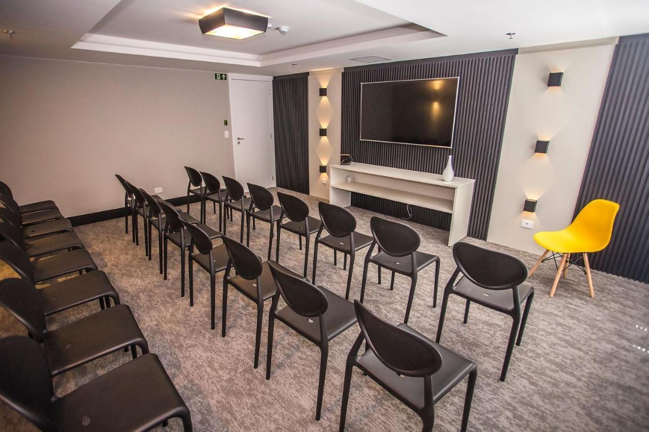 Studio Moderno No Centro De Curitiba - All1206 外观 照片